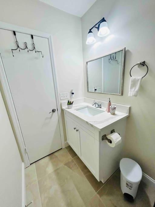 Villa Vintage Family Scape + Heated Pool&Discount Tampa Exterior foto